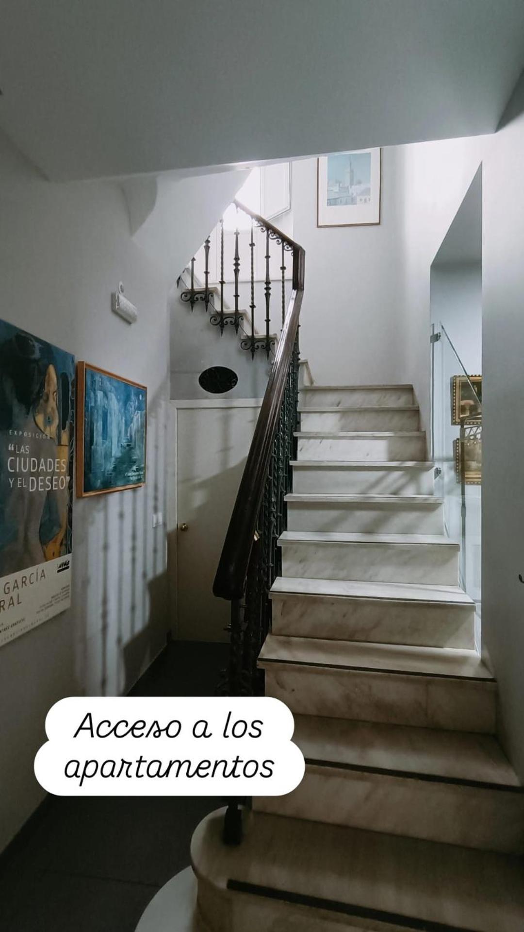 Apartamentos En La Plaza Dona Elvira, 7 Sevilla Exteriér fotografie